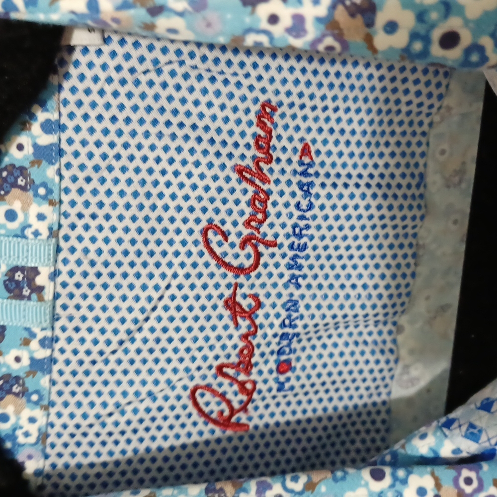 Robert Graham - Picture 2 of 3